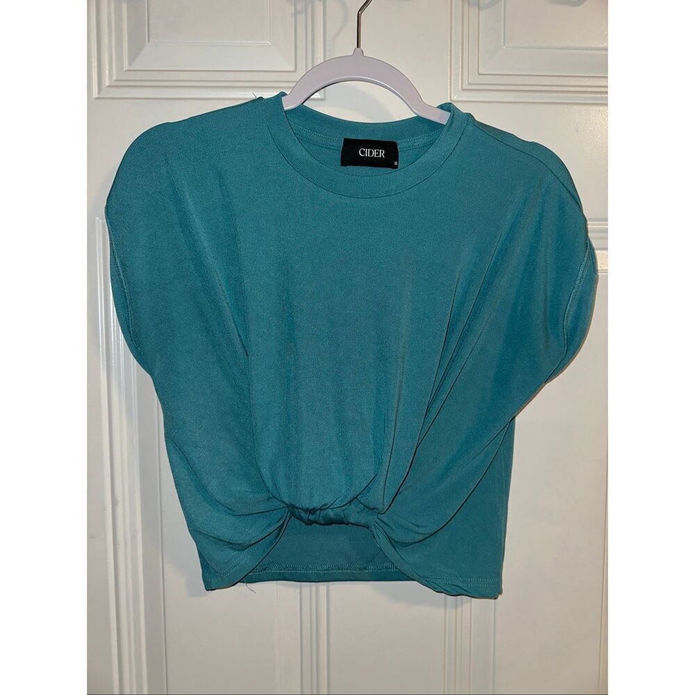 Cider Knotted Solid Crop Top – Teal, Women’s Size Small